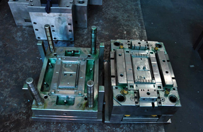 深圳市拓展精密机械模具厂